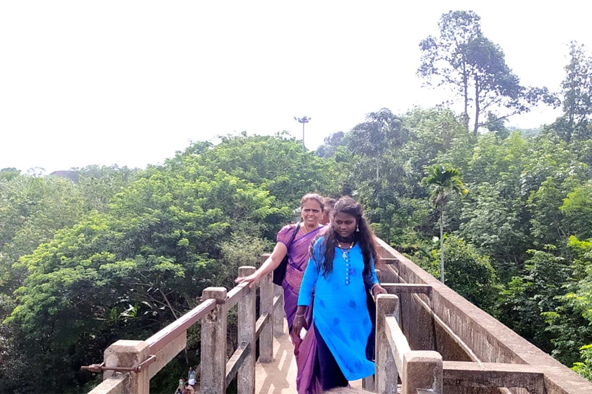 Best Couples Resorts in Paramakudi